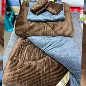 Soft Velvet Duvet - Warm Luxury Bedding
