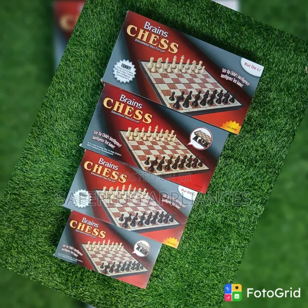 Classic Chess Board Game - Brand New - 1