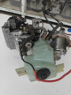 Toyota Fielder Hybrid Brake Booster/Master Cylinder