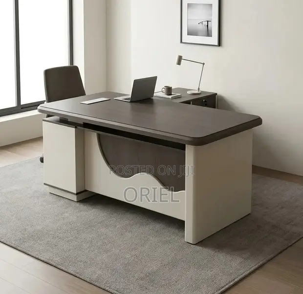 1.6m Executive Office Table - Brown - 1