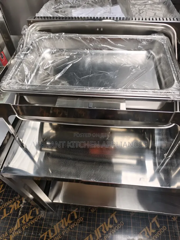 One-Tray Stainless Steel Chafing Dish - 1