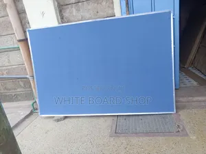 Bodi ya Matangazo ya Bluu ya Estate 6ft x 4ft