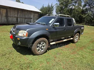 Nissan NP300 Double Cab 2015