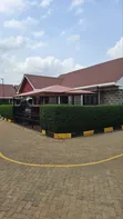 Bungalow ya Vyumba 3 na SQ kwa Kodi Orchard III, Kenyatta Road - 4