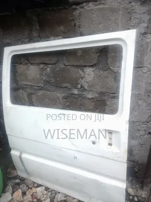Ganda la Mlango wa Kuteleza wa Mazda Bongo
