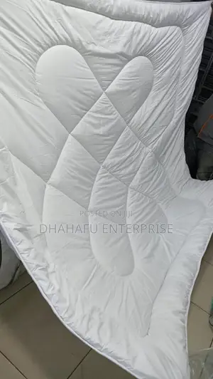 White Striped Bound Duvet Set - 6x7