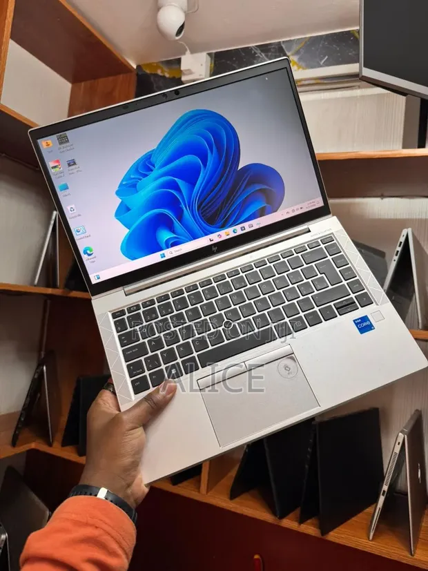 New HP EliteBook 840 G8 Laptop - 1