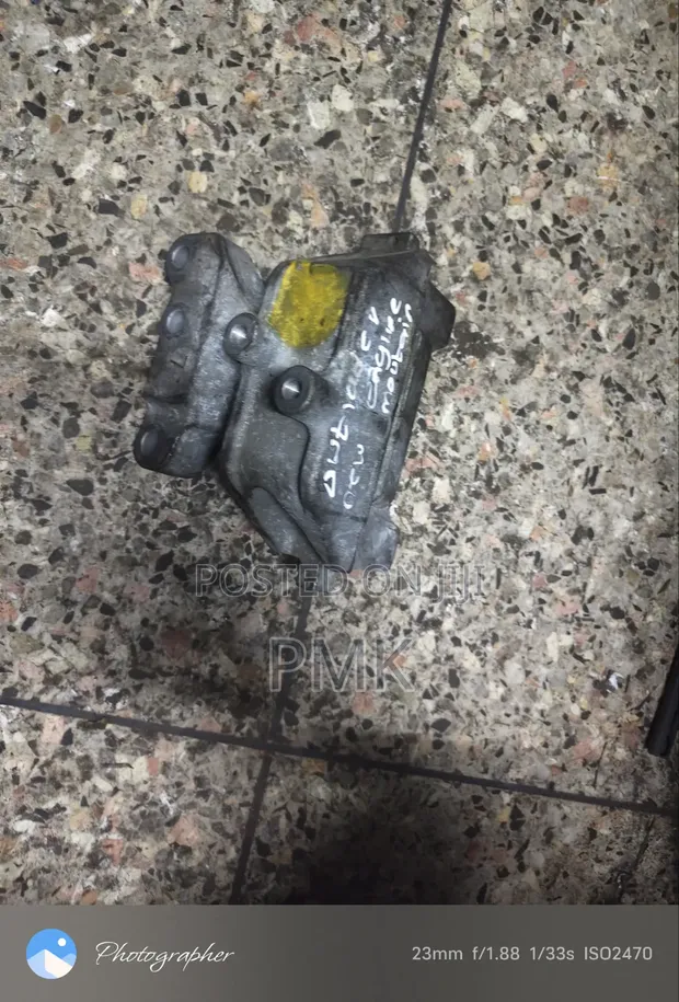 Mitsubishi Outlander Engine Mount - 1