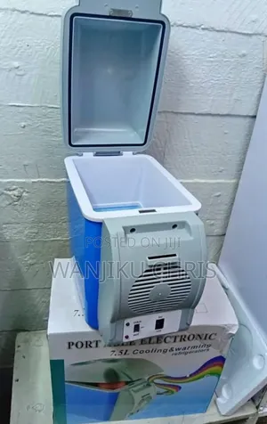 7.5L Portable Mini Car Refrigerator