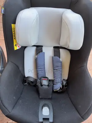 Hauck iPro Kids + iPro Base Isofix Car Seat