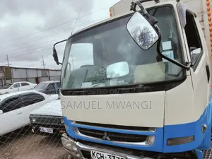 2008 Mitsubishi Fuso FK64f Truck