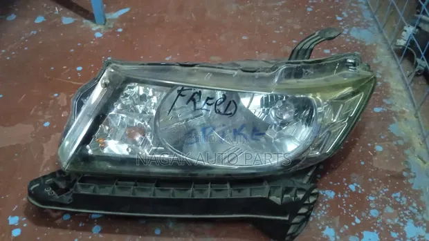 Honda Spike 2015 Headlight - 1