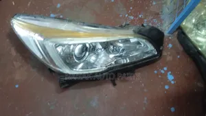 Subaru Outback 2015 Xenon Headlight (Clear)