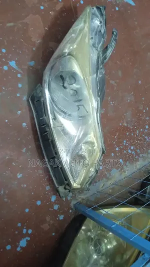 Honda Freed 2012 Xenon Headlight