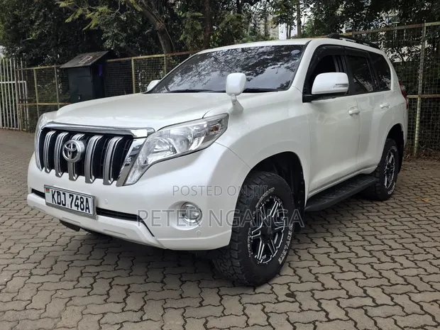 Toyota Land Cruiser Prado 4.0 Petrol TX 2008 Nyeupe - 1