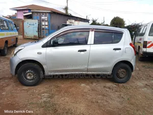 Suzuki Alto 1.0 2012 Nyeupe