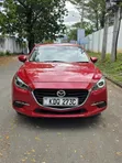 Mazda Axela 2017 Red - 4