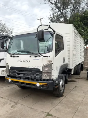 Isuzu FRR90 Lori Rigid 2022