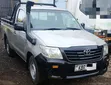 Toyota Hilux 2011 Nyeupe - 2