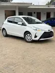 Toyota Vitz 2019 Nyeupe - 1