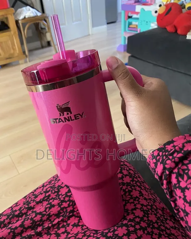 Stanley Barbie Quencher H2.0 Tumbler 1.18L - 1