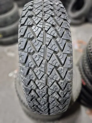 235/75R15 Petromax Tire
