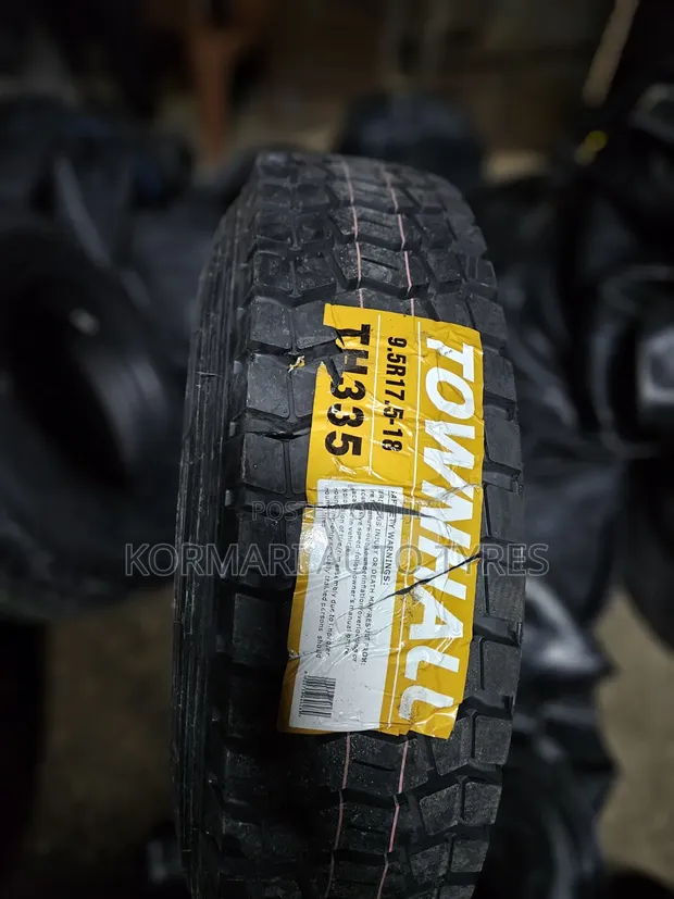 Tairi ya 9.5R17.5 Diff Townhall - 1