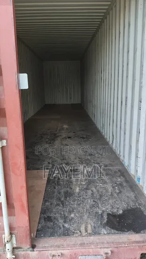 Used 40ft Shipping Containers for Farm Storage