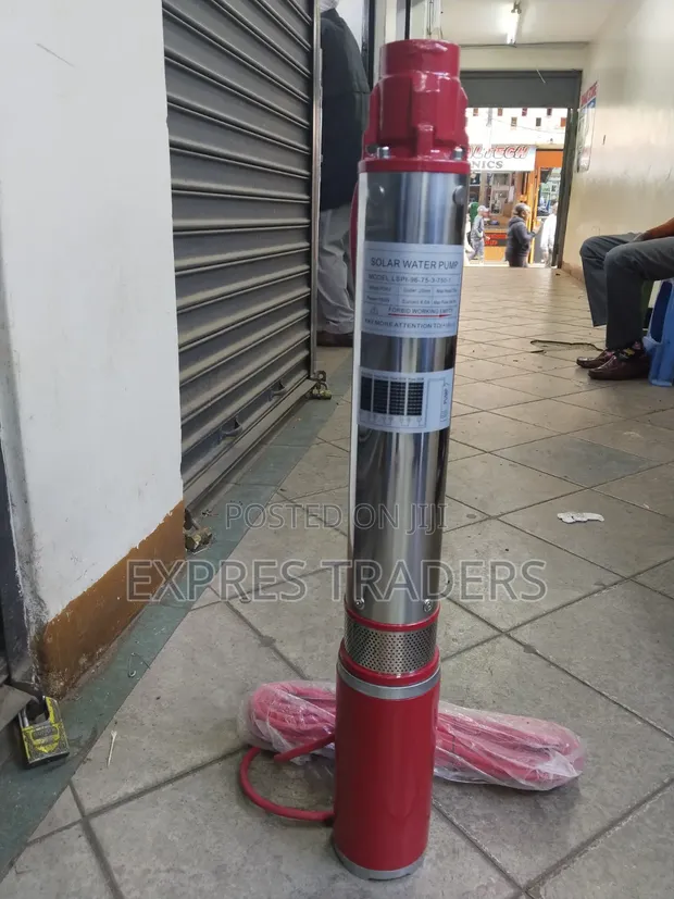 750W Solar Submersible Water Pump (75m Height) - 1