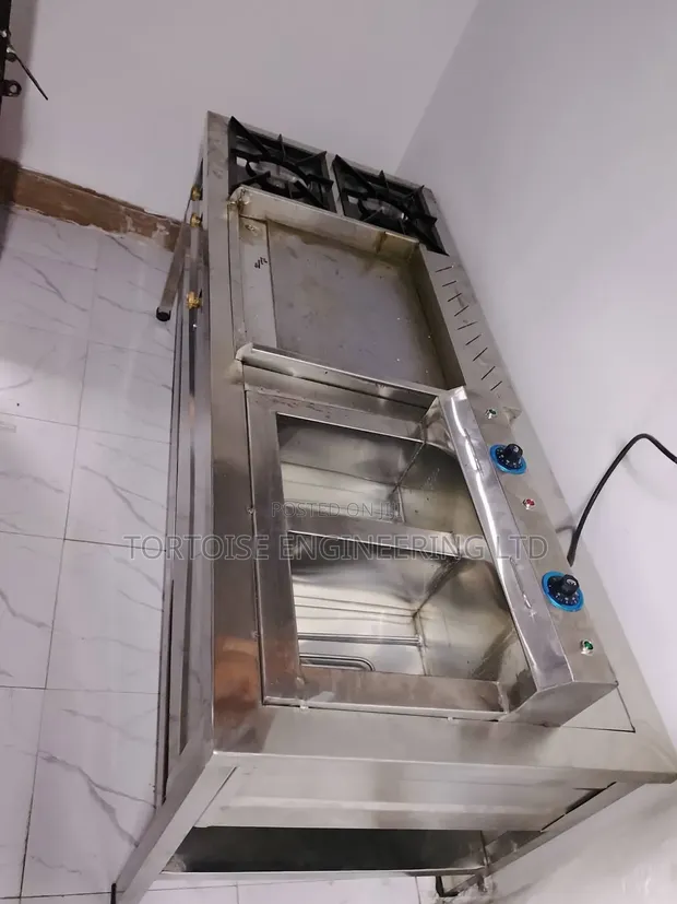Stainless Steel Commercial Cooking Unit with 2 Gas Burners, Griddle & Fryer - 1