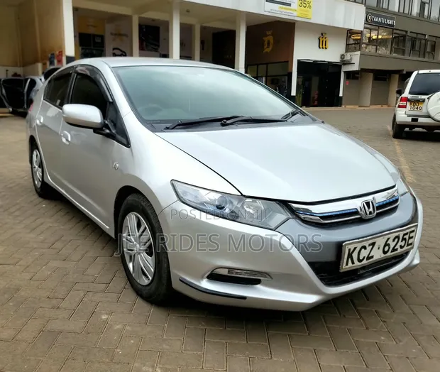 Honda Insight Hybrid 2013 Silver - 1