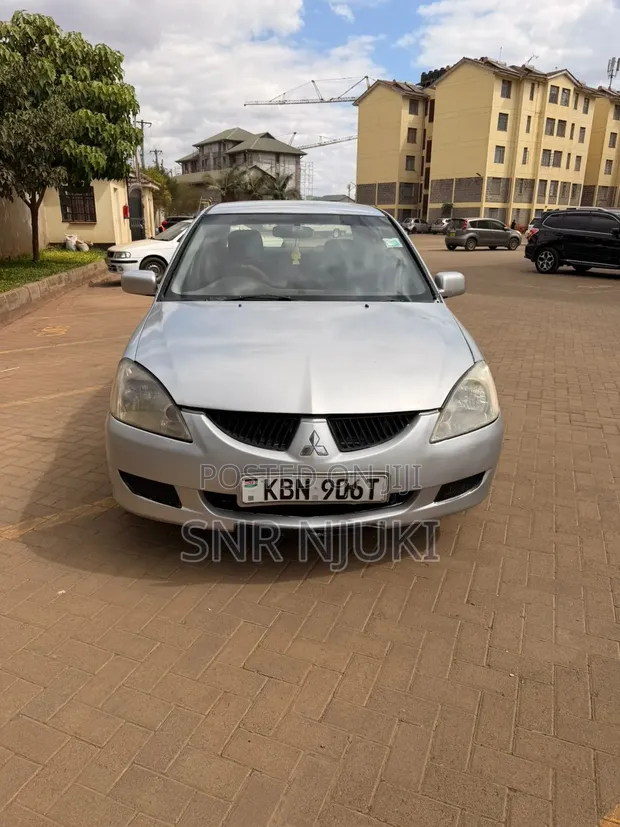 Mitsubishi Lancer 2003 Kijivu - 1