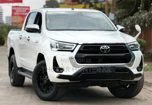 Toyota Hilux Revo 2.8 Diesel Double Cab 2021 Pearl - 1