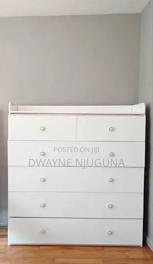 White 6-Drawer Chest