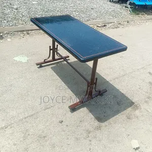 Restaurant Table - Black Marble Top, Brown Frame (4-Seater)
