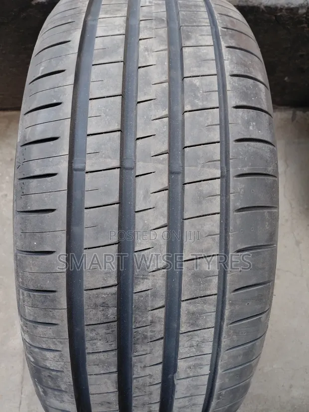 275/50R20 Dunlop Sport Maxx 060+ Tires - 1