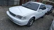 Toyota Corolla 2000 Nyeupe - 1