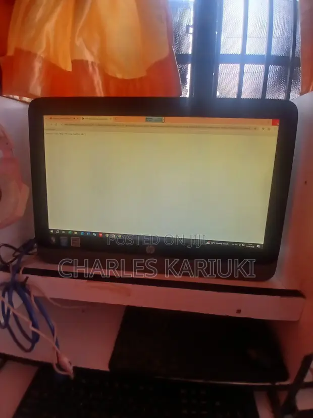 Vifaa vya Cyber Cafe - 1