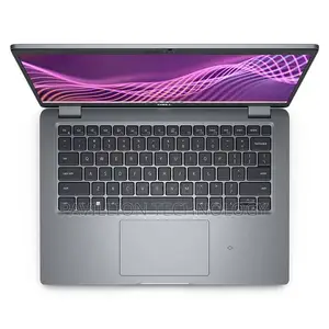 Laptop Dell Latitude 5330 - 12th Gen i5, 8GB RAM, 256GB SSD