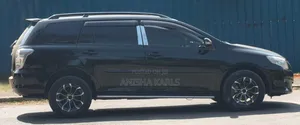 Toyota Corolla Fielder 2011 Nyeusi