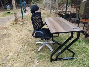 American Study Desk Set - Brand New