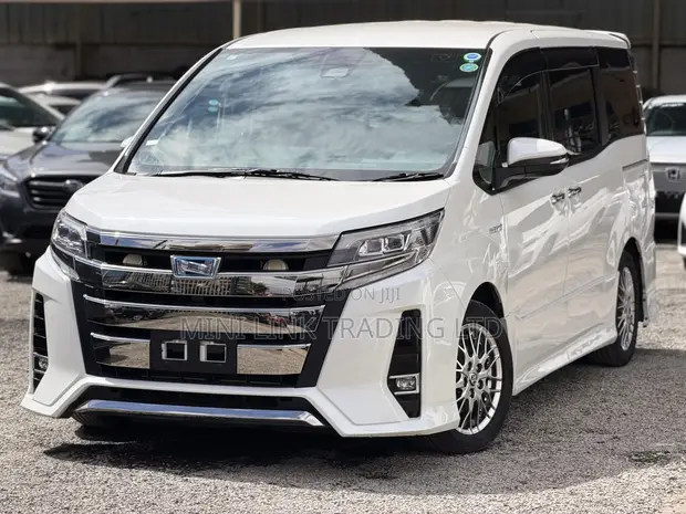 Toyota Noah 1.8 FWD Hybrid (7 Seater) 2019 Pearl - 1