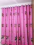 Pazia za Pink Zenye Mandhari ya Katuni - 1