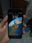 Apple iPhone 8 64GB Nyeusi (Skrini Imevunjika) - 2