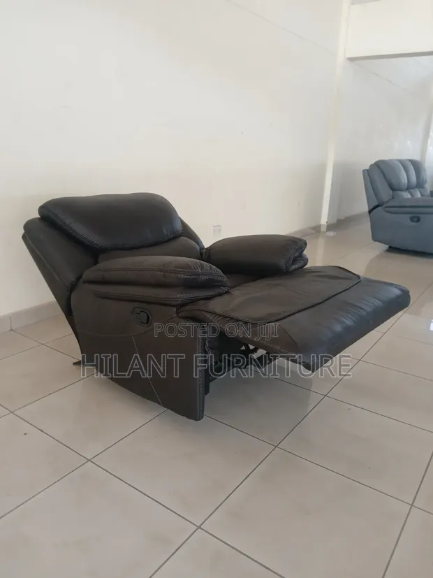 Kiti cha Kujirembesha cha 1-Seater Mpya - Kitambaa Nyeusi - 1