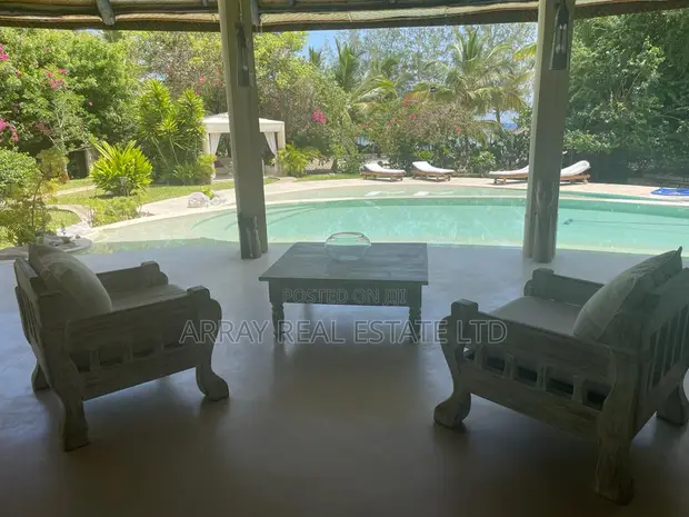 Furnished 5-Bedroom Beachfront Villa in Diani for Sale - 1