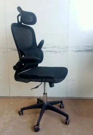 King Brand New Working Chairs
