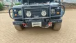 Land Rover Defender 2000 Nyeusi - 2