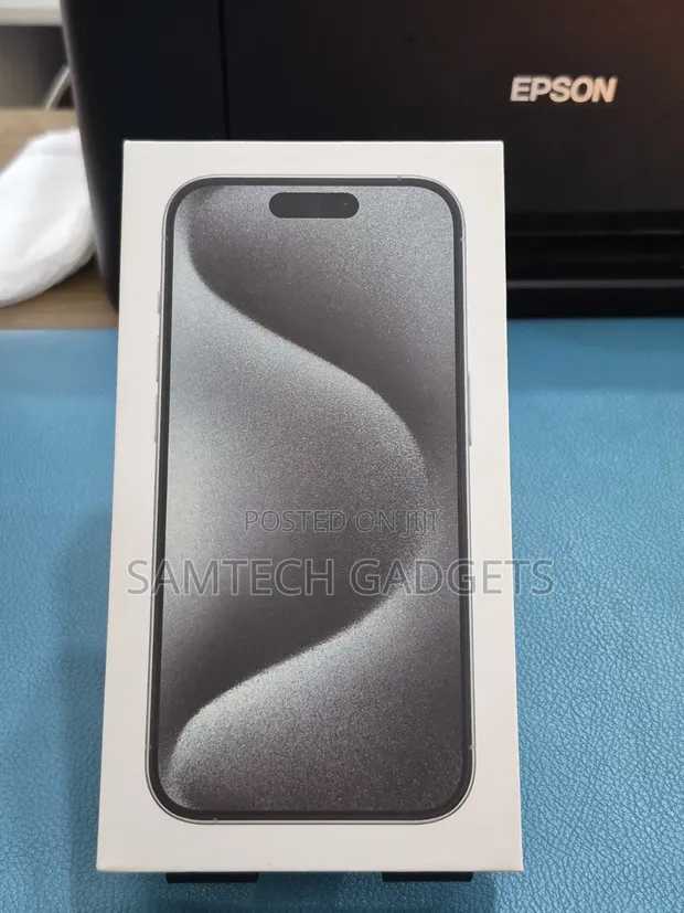 Apple iPhone 15 Pro 256GB Mpya Nyeupe - 1