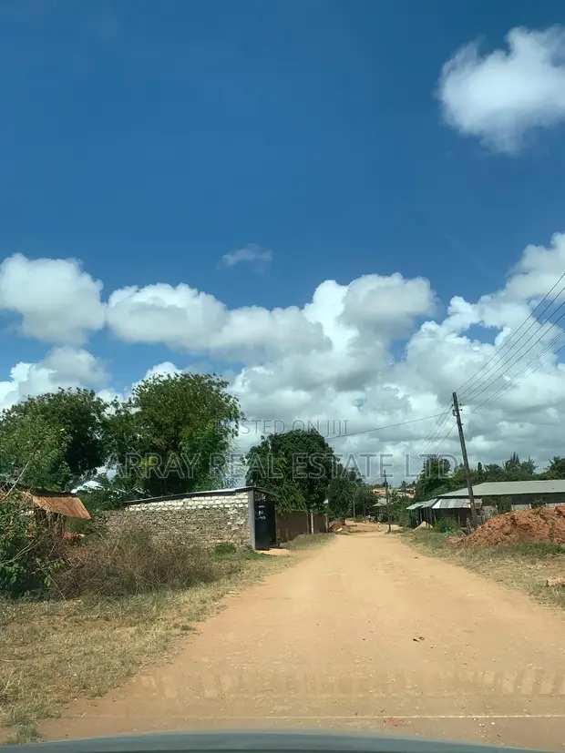 Viwanja vya Ufukweni kwa Mauzo, Mtwapa Waweni - 1